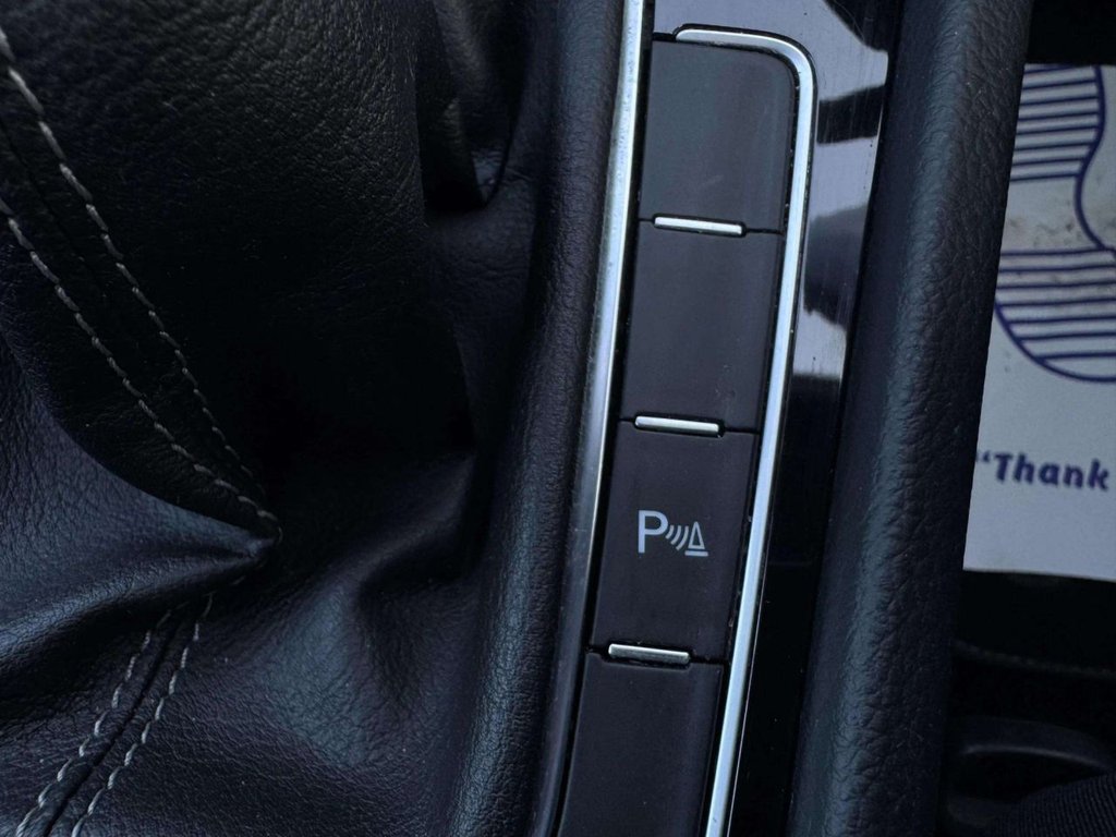 Used Volkswagen Golf 2016 for sale - 77764981: Photo 32