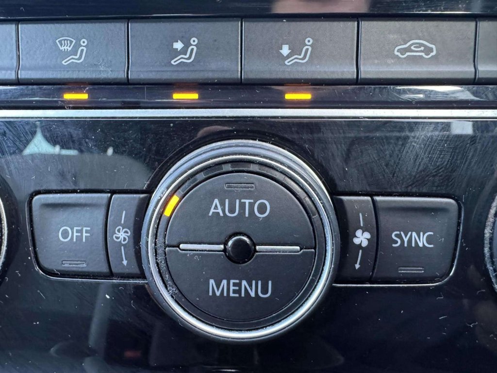 Used Volkswagen Golf 2016 for sale - 77764981: Photo 36