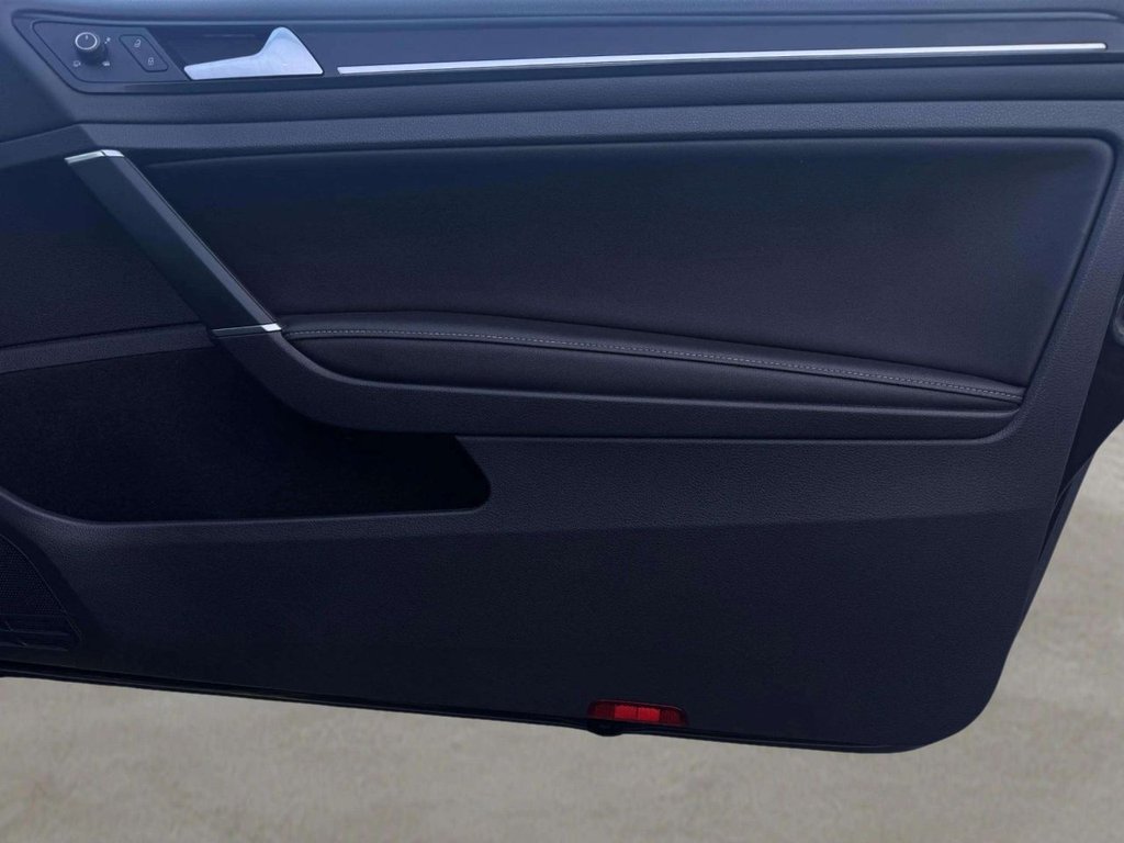 Used Volkswagen Golf 2016 for sale - 77764981: Photo 42