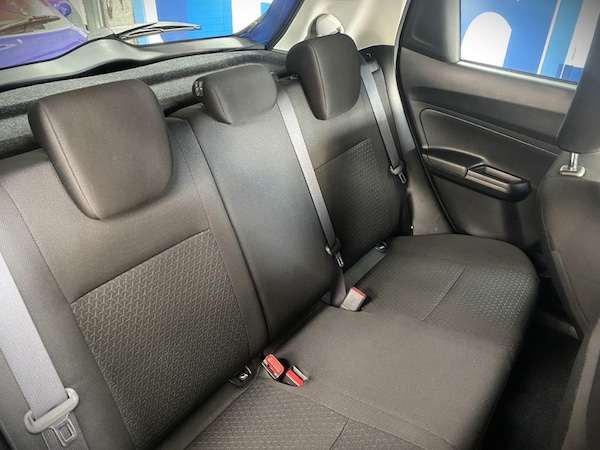 Used Suzuki Swift 2018 for sale - 75028612: Photo 10