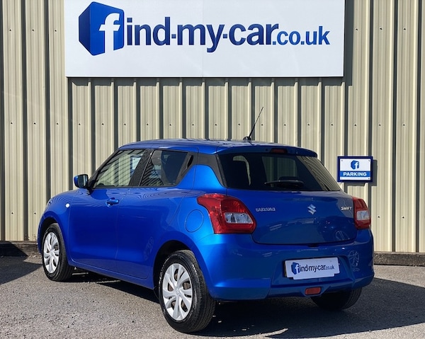 Used Suzuki Swift 2018 for sale - 75028612: Photo 2
