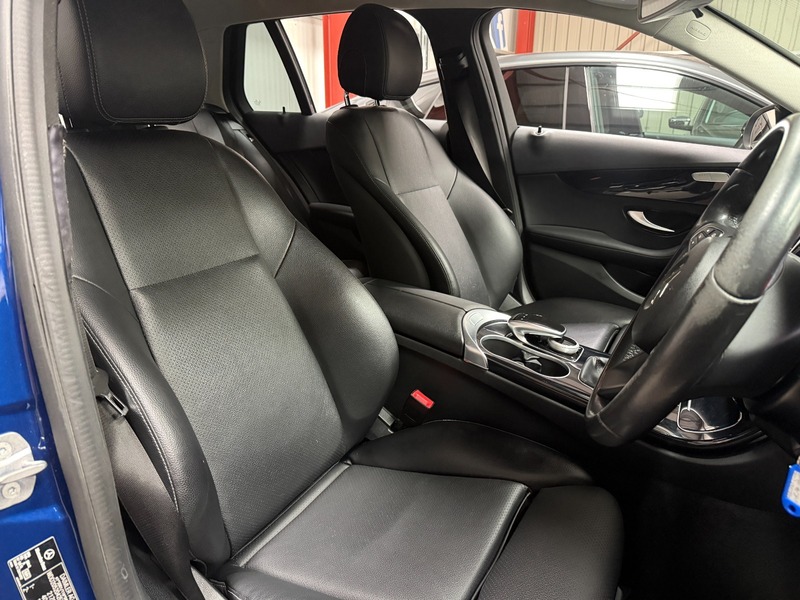 Used Mercedes-Benz C Class 2017 for sale - 75911855: Photo 11