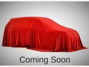 2015 - TITANIUM 5-Door