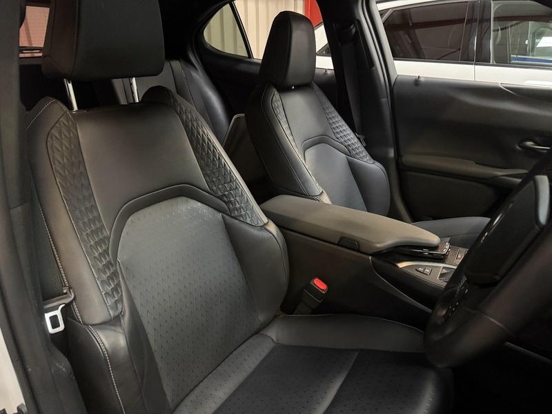 Used Lexus UX 2021 for sale - 76386919: Photo 10