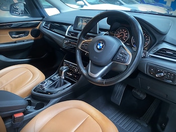 Used BMW 2 Series 2017 for sale - 76304557: Photo