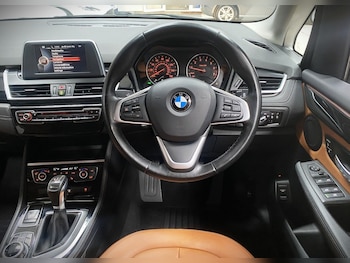 Used BMW 2 Series 2017 for sale - 76304557: Photo