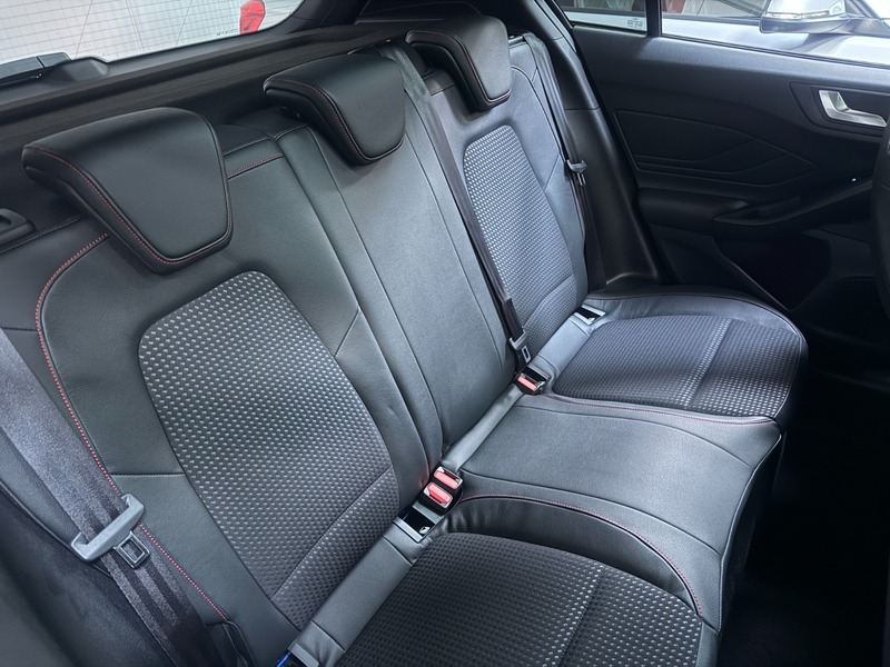 Used Ford Focus 2020 for sale - 76334184: Photo 11