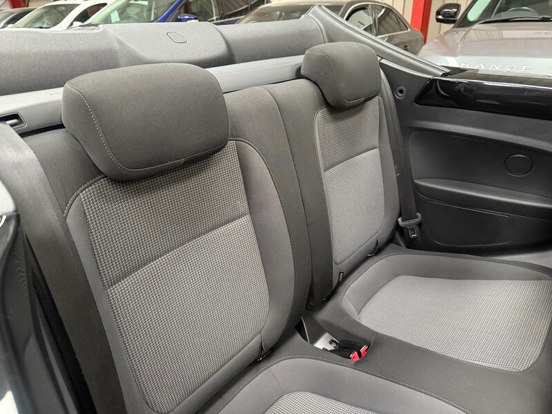 Used Volkswagen Beetle 2014 for sale - 76256910: Photo 12