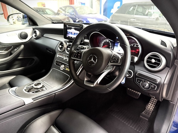 Used Mercedes-Benz C-Class 2018 for sale - 76185867: Photo 2