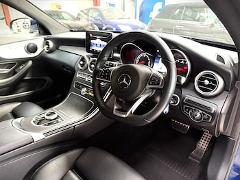 Used Mercedes-Benz C-Class 2018 for sale - 76185867: Photo 2