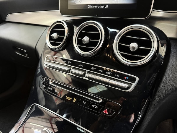 Used Mercedes-Benz C-Class 2018 for sale - 75195607: Photo 8