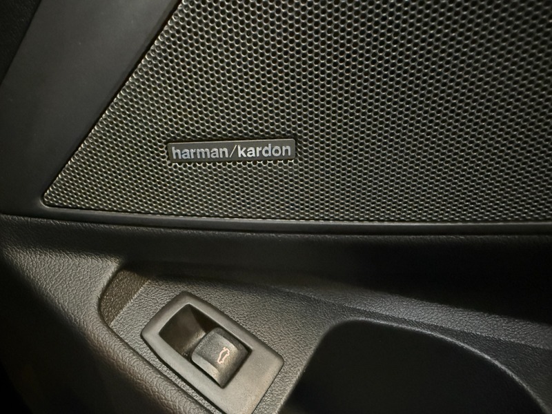 Used BMW 3 Series 2019 for sale - 76896642: Photo 10