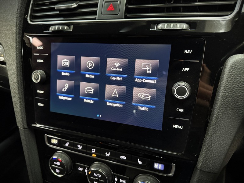 Used Volkswagen Golf 2019 for sale - 77558393: Photo 9