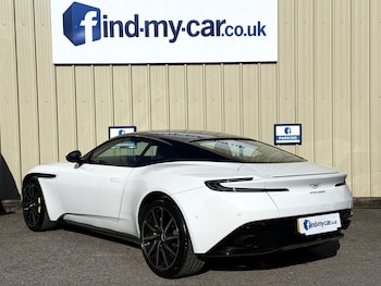 Used Aston Martin DB11 2017 for sale - 77720717: Photo