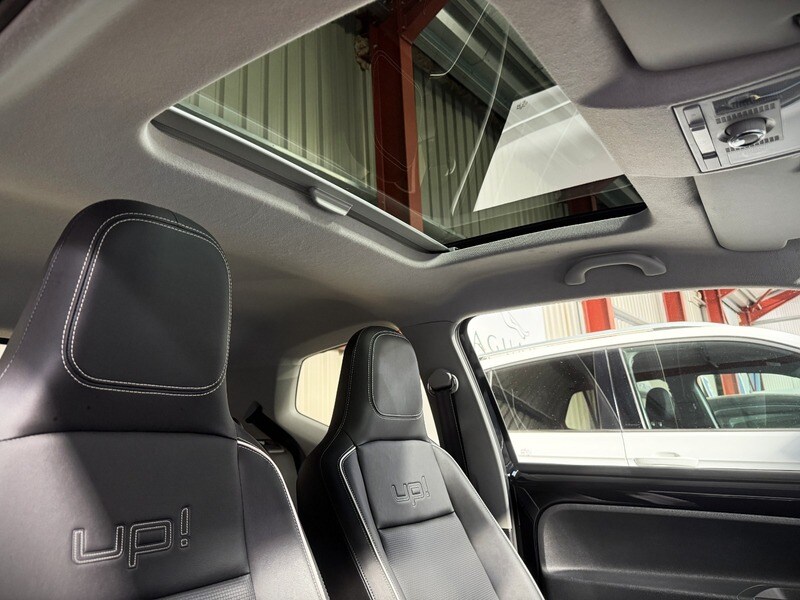 Used Volkswagen up! 2012 for sale - 75746126: Photo 10