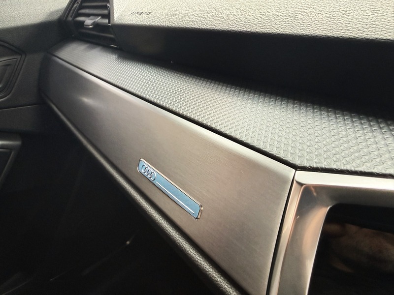 Used Audi Q3 2020 for sale - 77643408: Photo 9