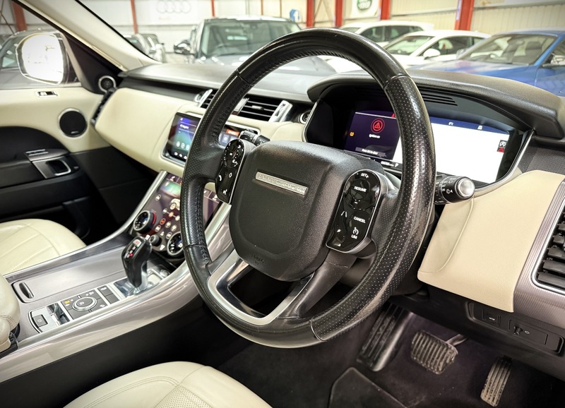 Used Land Rover Range Rover Sport 2018 for sale - 77409240: Photo 3