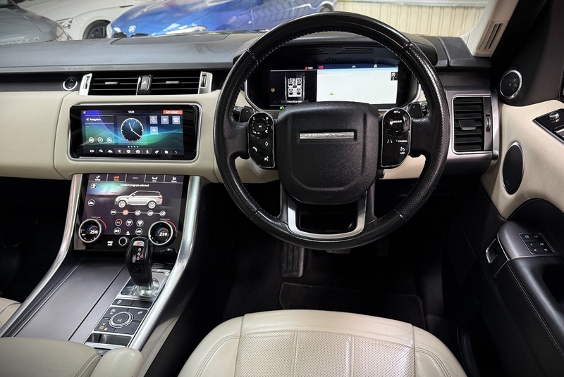 Used Land Rover Range Rover Sport 2018 for sale - 77409240: Photo 4