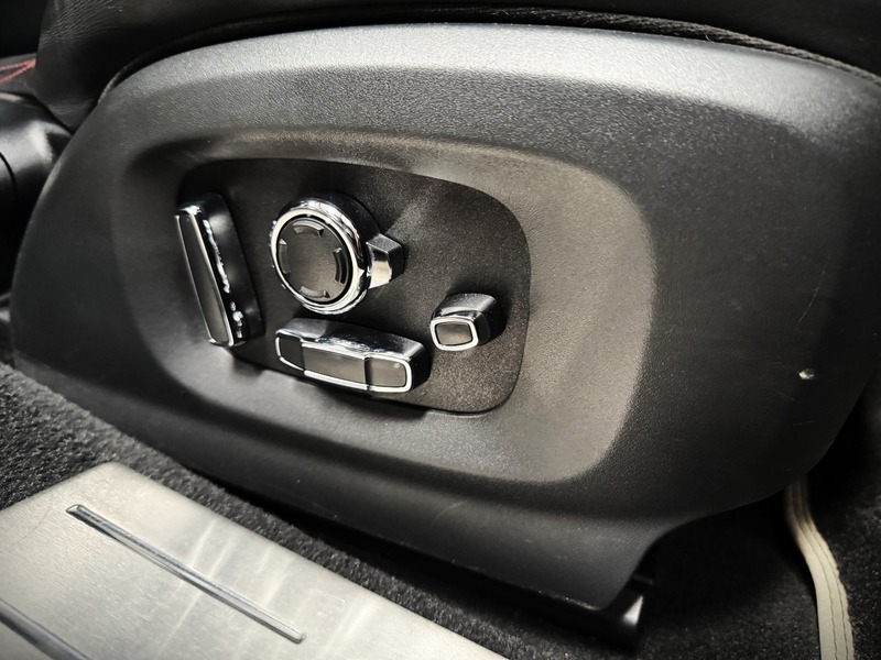 Used Jaguar XJ 2017 for sale - 76334174: Photo 12