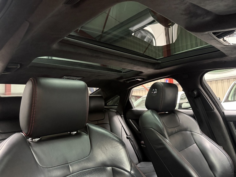 Used Jaguar XJ 2017 for sale - 76334174: Photo 14