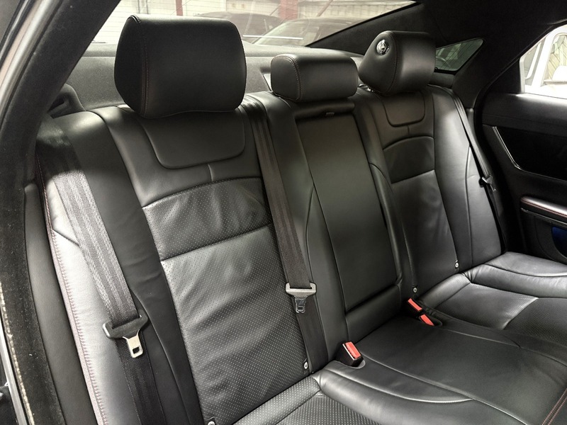 Used Jaguar XJ 2017 for sale - 76334174: Photo 16