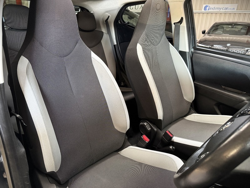 Used Toyota AYGO 2018 for sale - 77129213: Photo 14