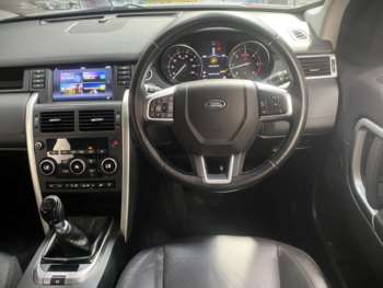 Used Land Rover Discovery Sport 2017 for sale - 75321714: Photo