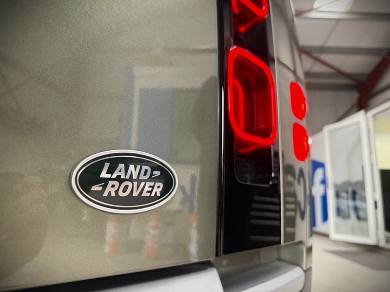 Used Land Rover Defender 2020 for sale - 76520875: Photo 13