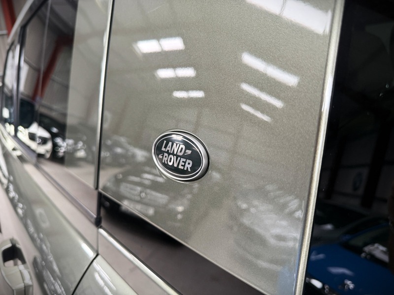 Used Land Rover Defender 2020 for sale - 76520875: Photo 14