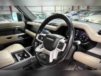 Used Land Rover Defender 2020 for sale - 76520875: Photo