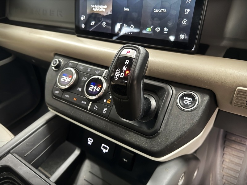 Used Land Rover Defender 2020 for sale - 76520875: Photo 7