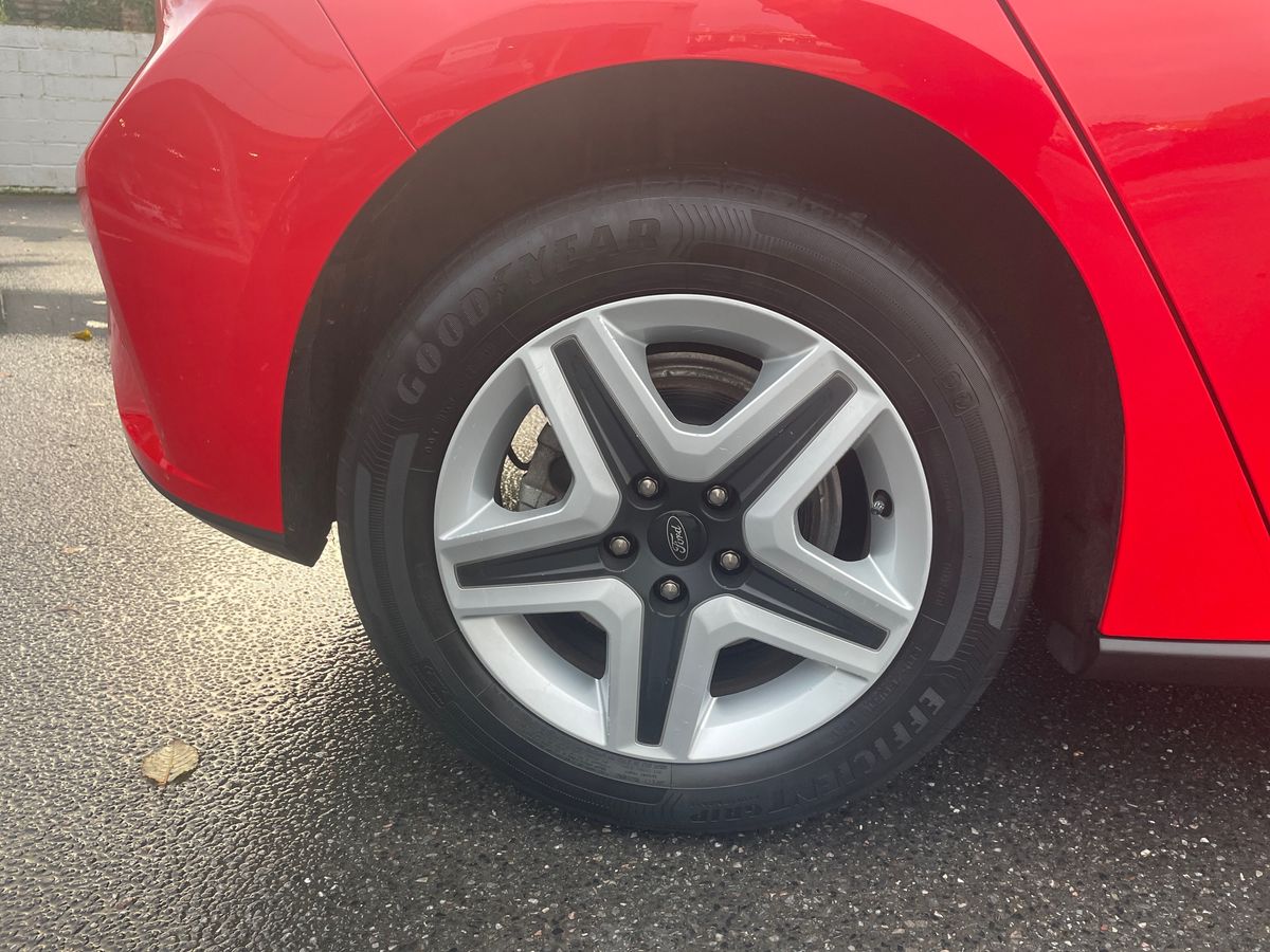 Used Ford Focus 2022 for sale - 76933184: Photo 11