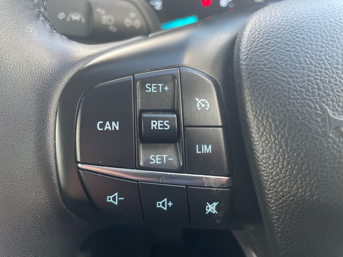 Used Ford Focus 2022 for sale - 76933184: Photo 41