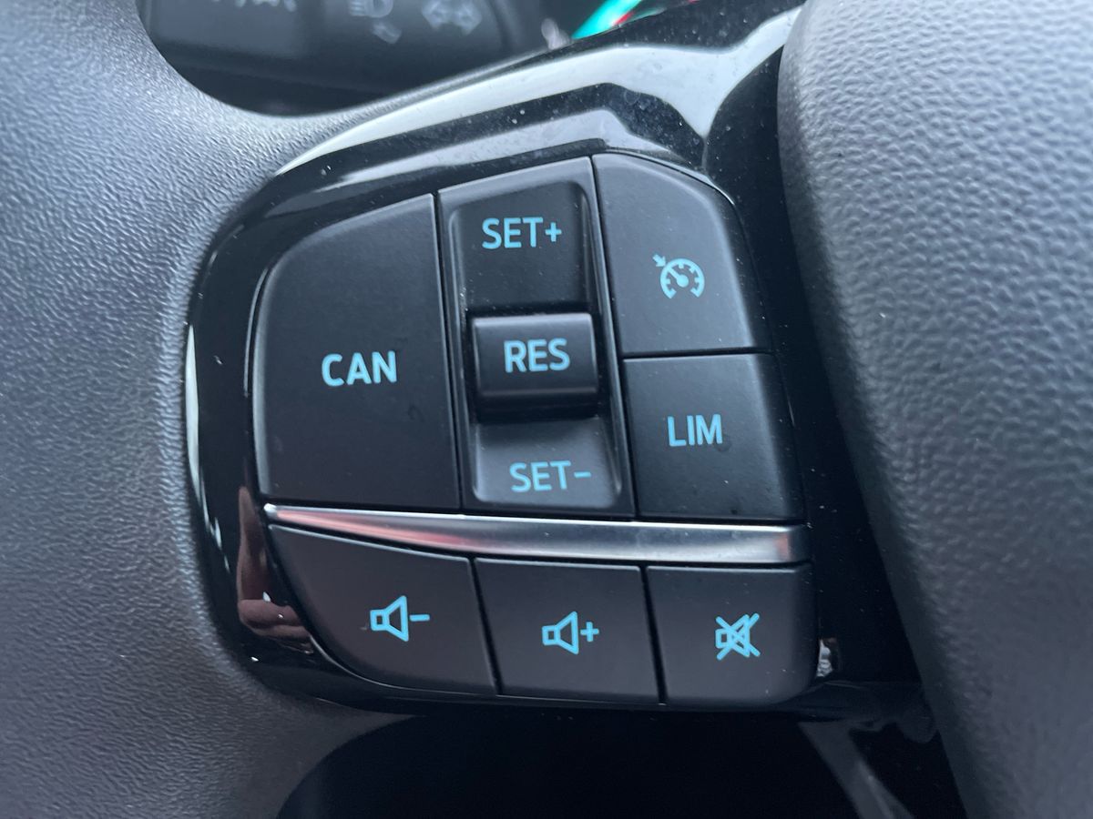 Used Ford Fiesta 2023 for sale - 77047639: Photo 40