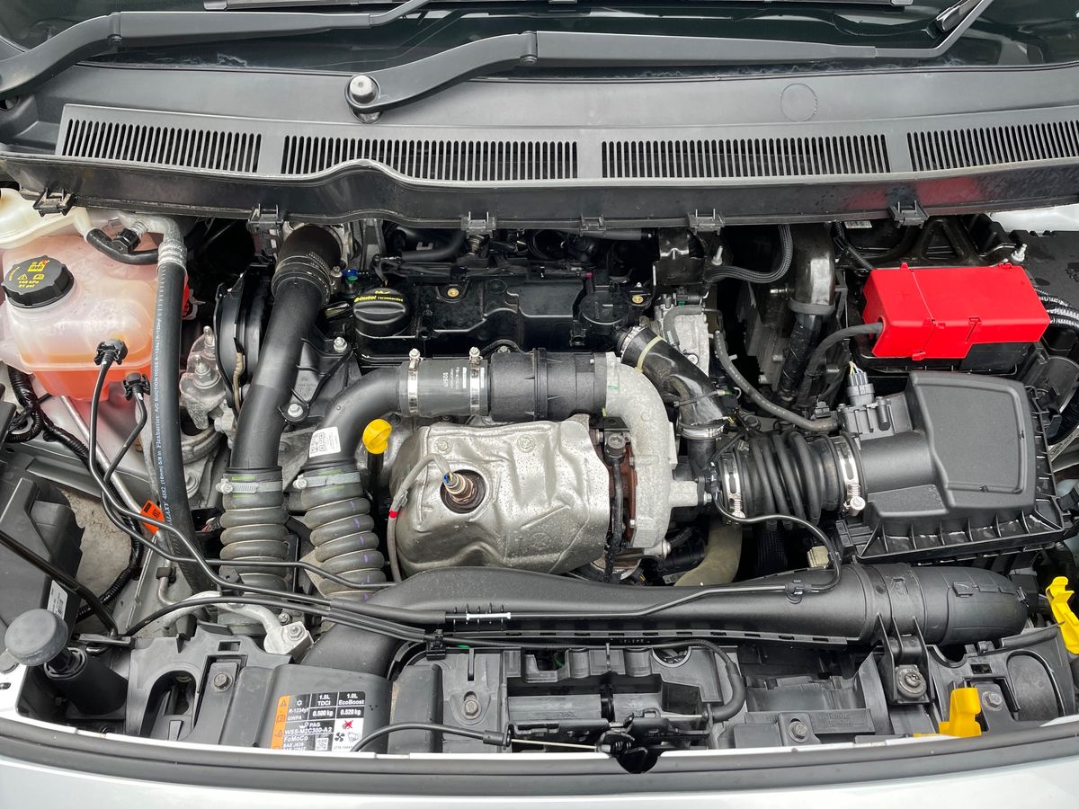 Vehicle 33