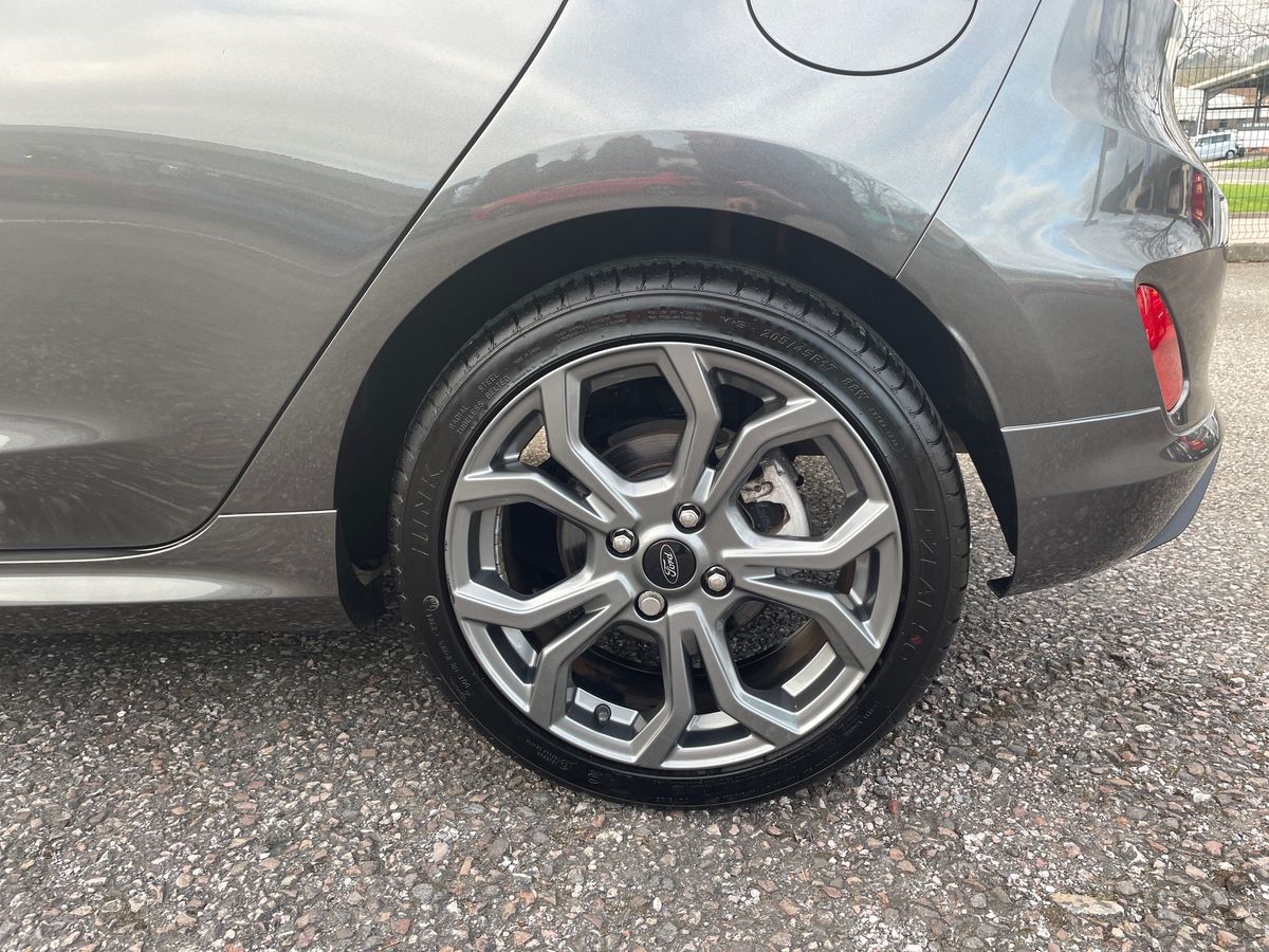 Used Ford Fiesta 2018 for sale - 77762680: Photo 14