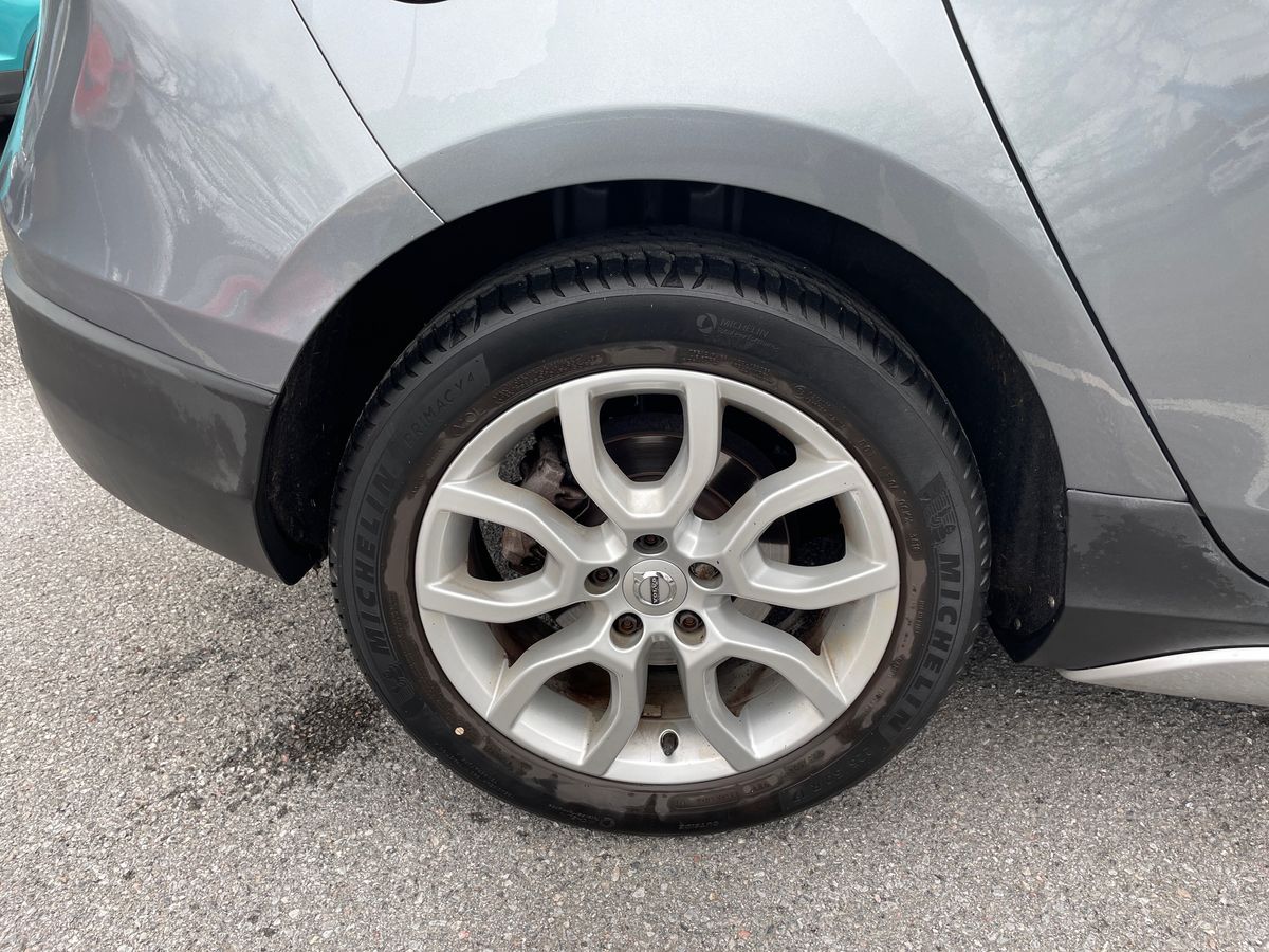 Used Volvo V40 2018 for sale - 77685813: Photo 15