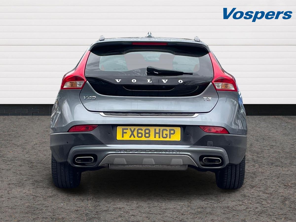 Used Volvo V40 2018 for sale - 77685813: Photo 7