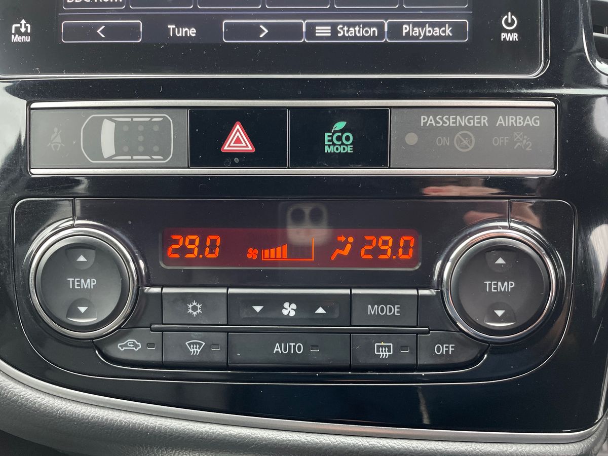 Used Mitsubishi Outlander 2018 for sale - 77492621: Photo 26