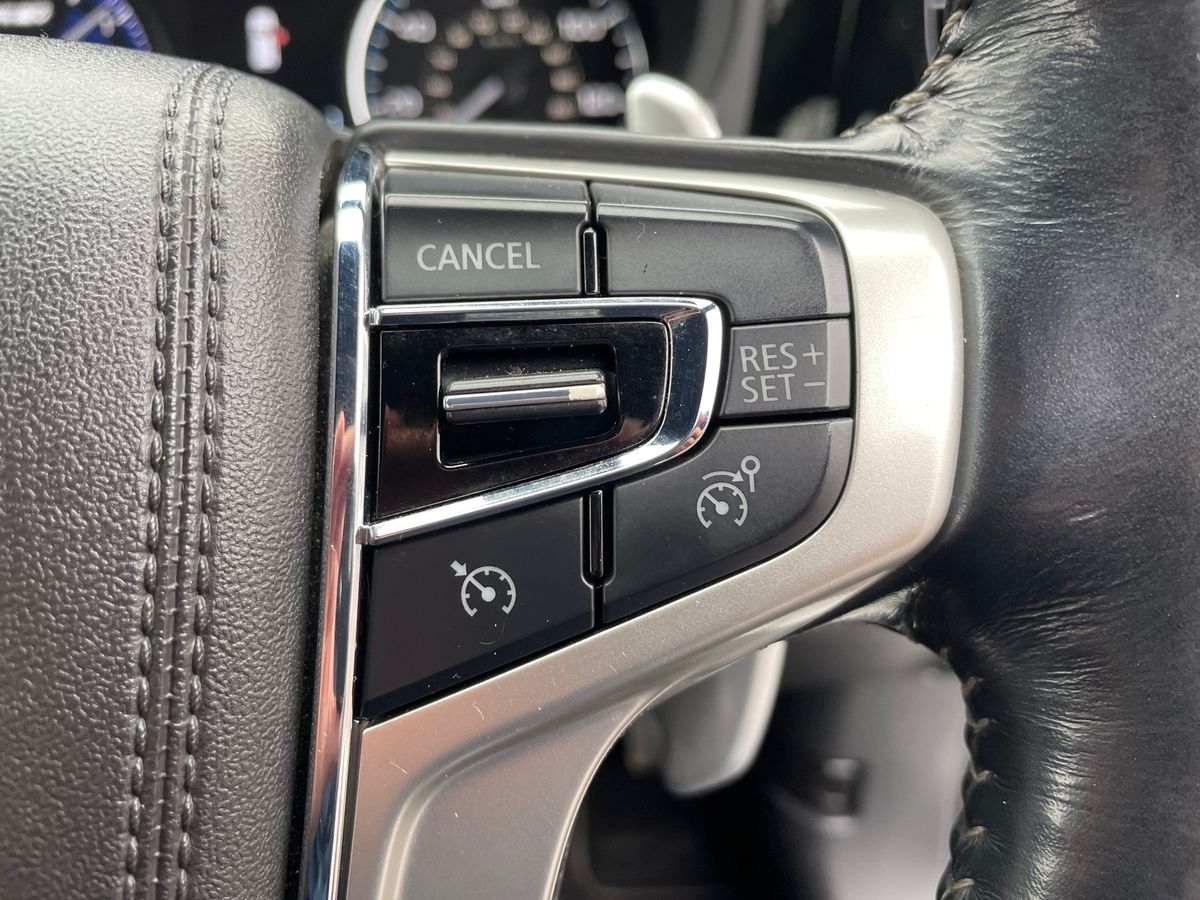 Used Mitsubishi Outlander 2018 for sale - 77492621: Photo 44