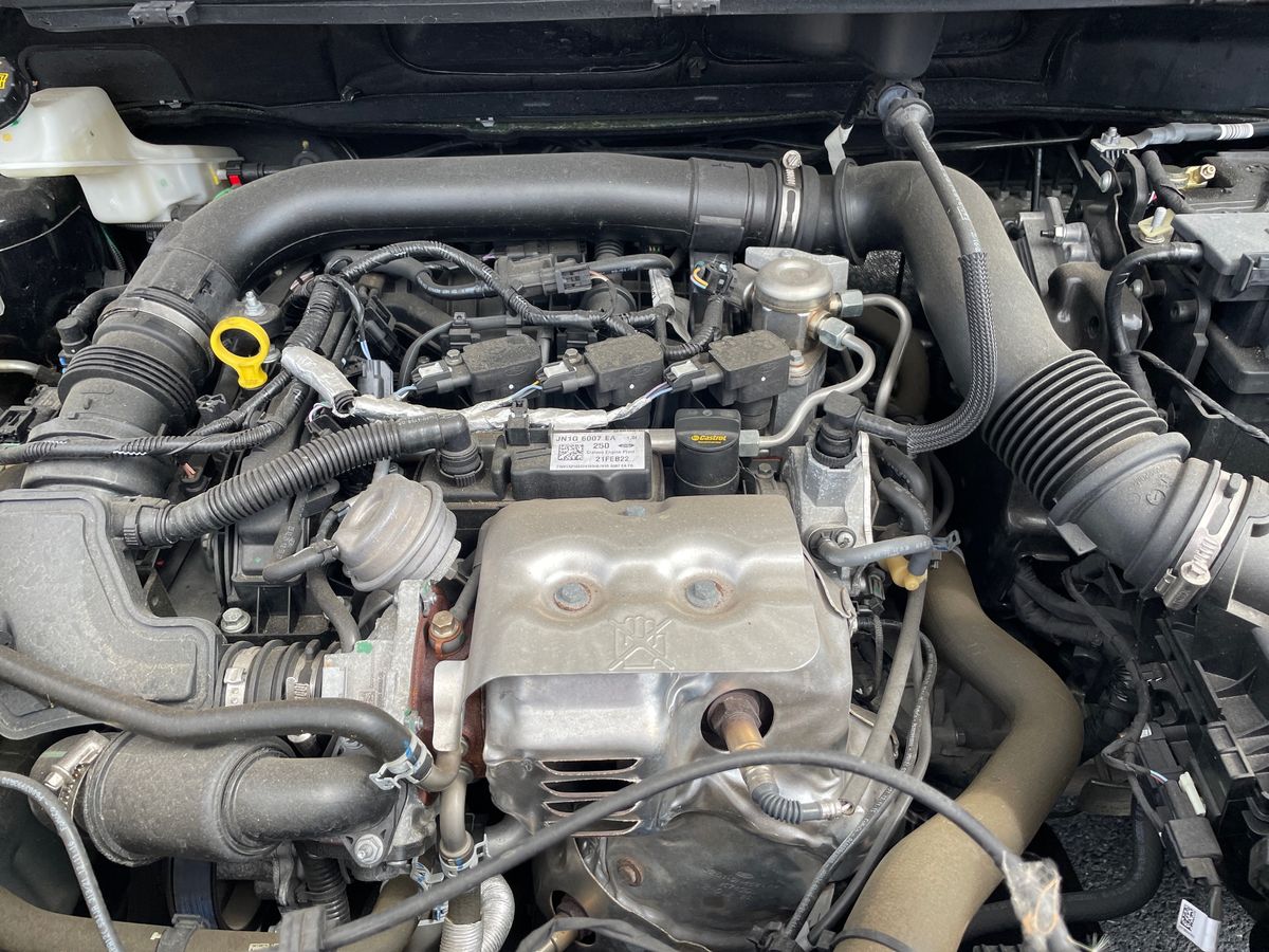 Vehicle 33