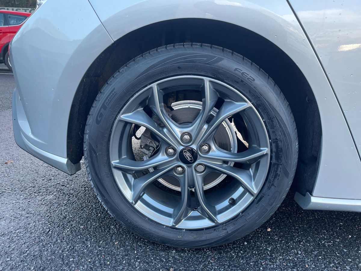 Used Ford Focus 2020 for sale - 77010294: Photo 11