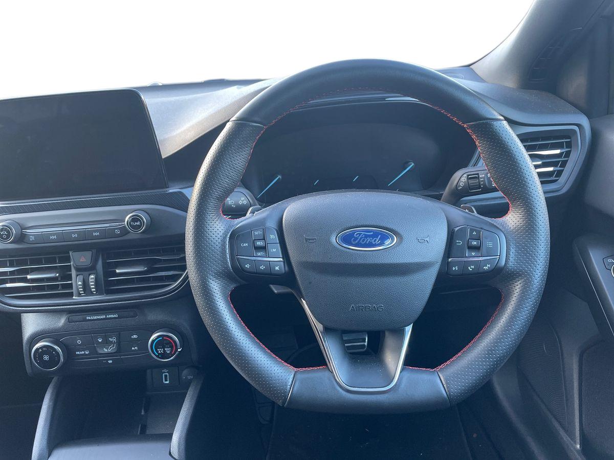 Used Ford Focus 2020 for sale - 77010294: Photo 21