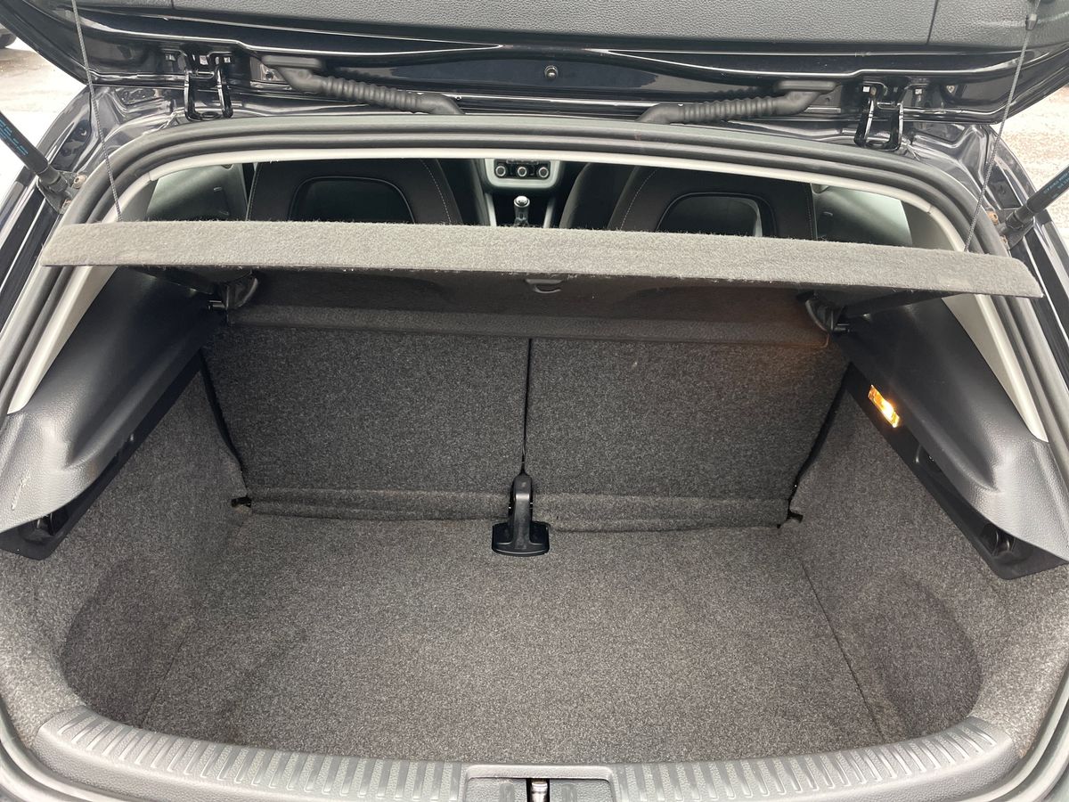 Used Volkswagen Scirocco 2015 for sale - 78009010: Photo 17