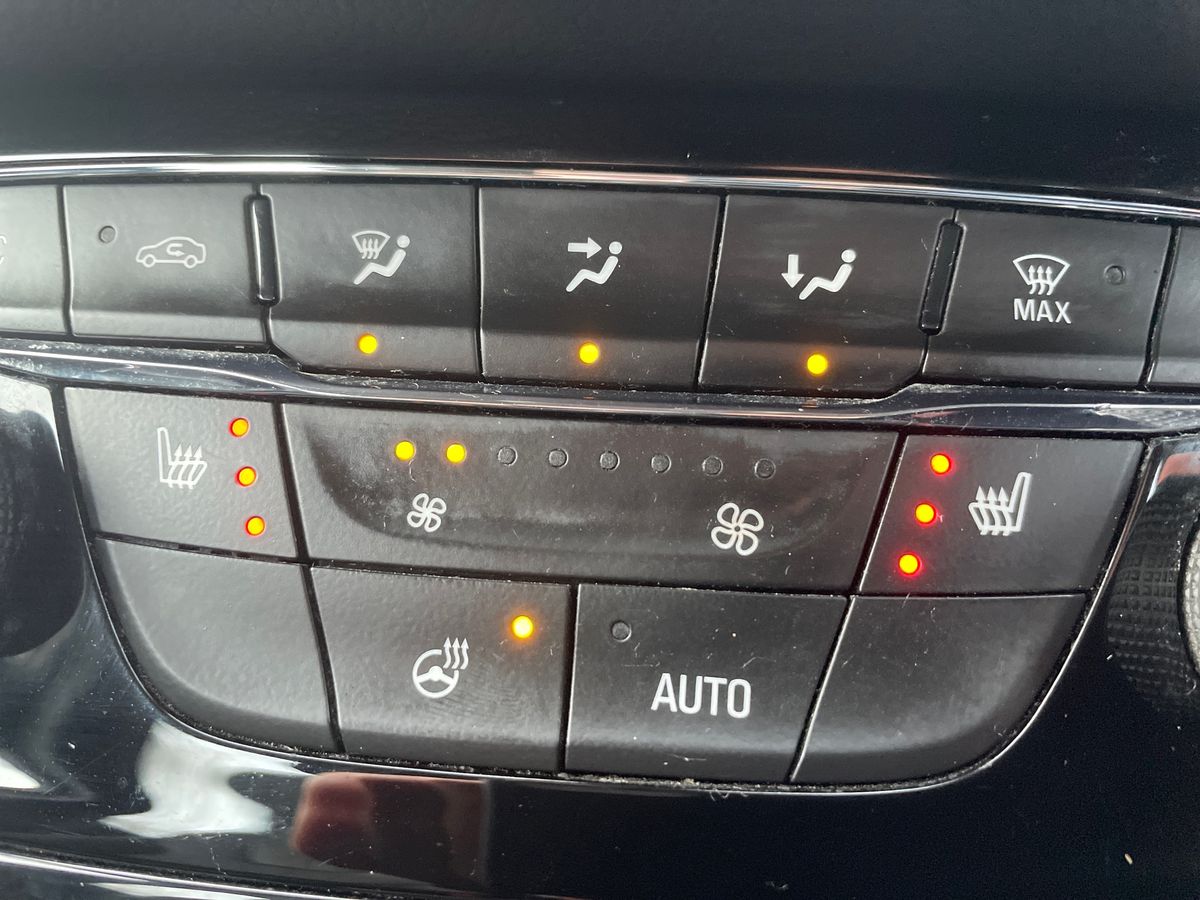 Used Vauxhall Astra 2019 for sale - 76999502: Photo 34