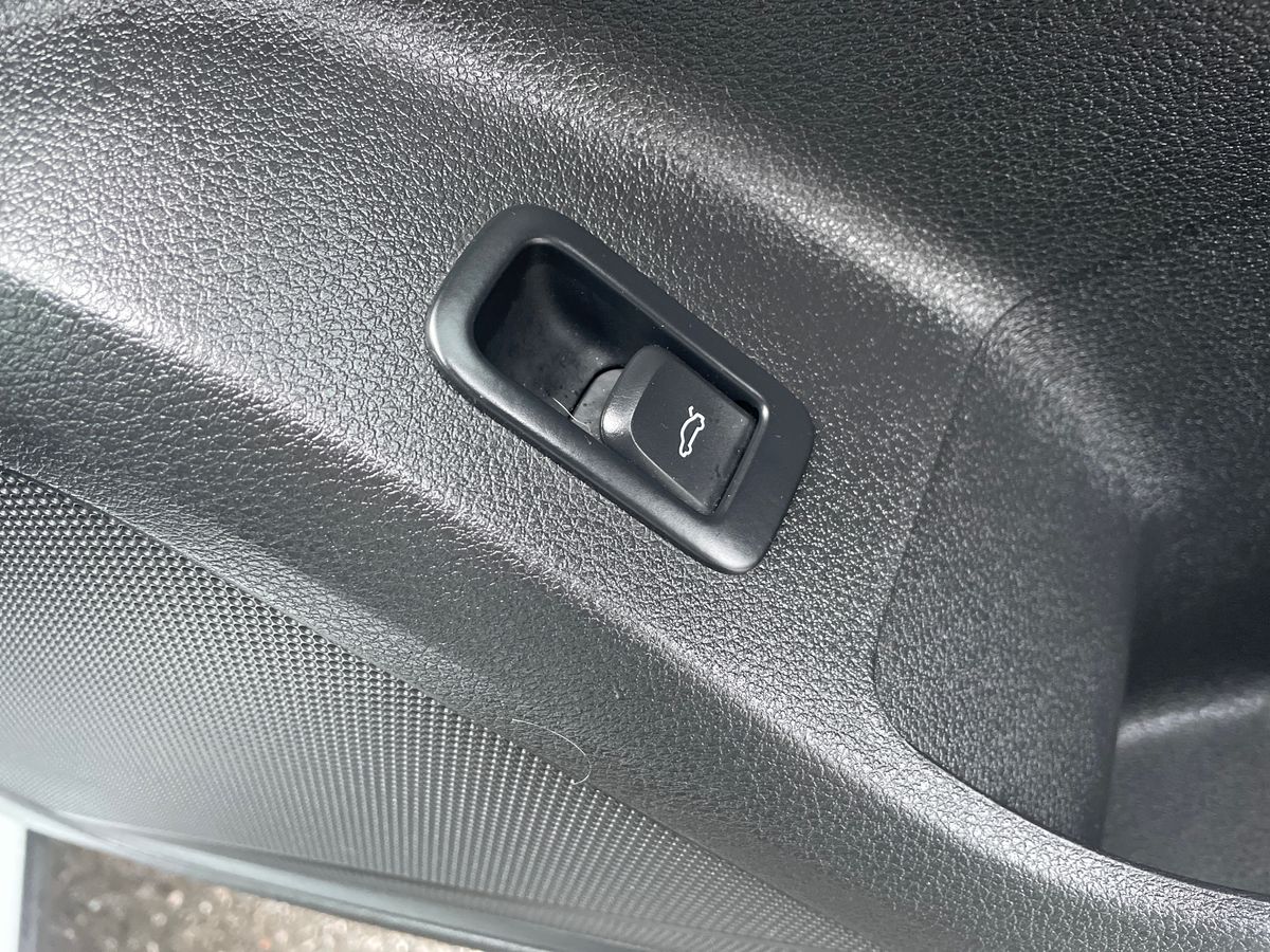 Used Audi Q2 2017 for sale - 77492616: Photo 40