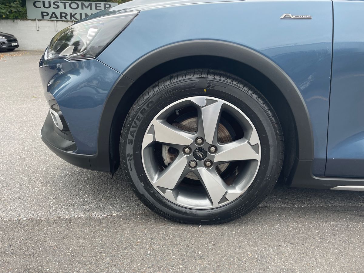 Used Ford Focus 2021 for sale - 76312017: Photo 15