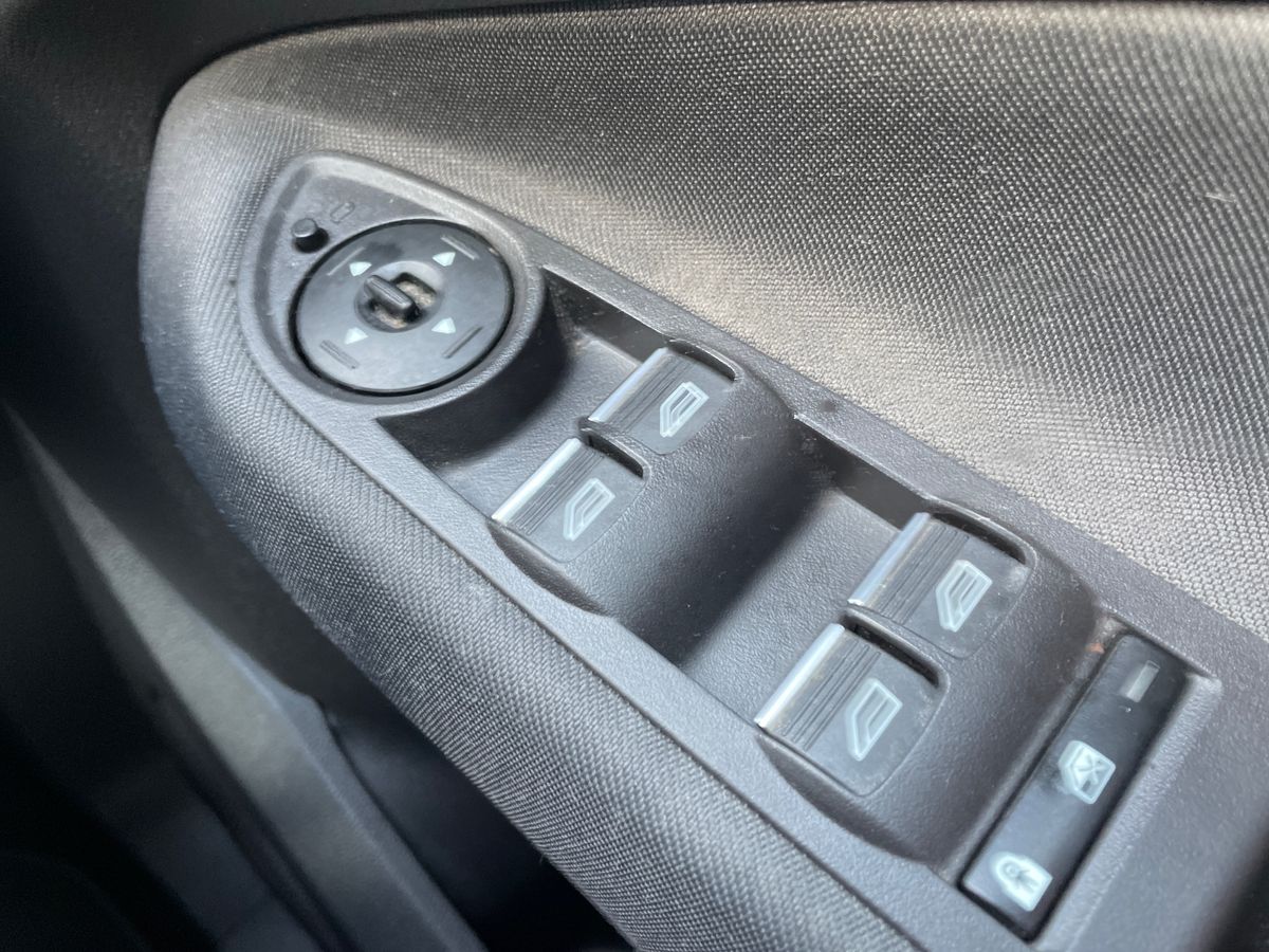 Used Ford Grand C-Max 2016 for sale - 76390113: Photo 24