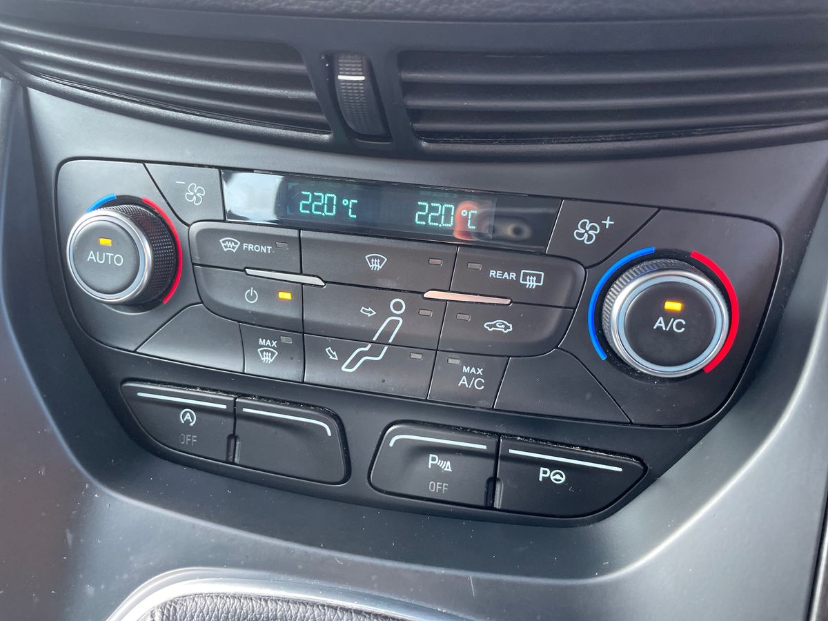 Used Ford Grand C-Max 2016 for sale - 76390113: Photo 26