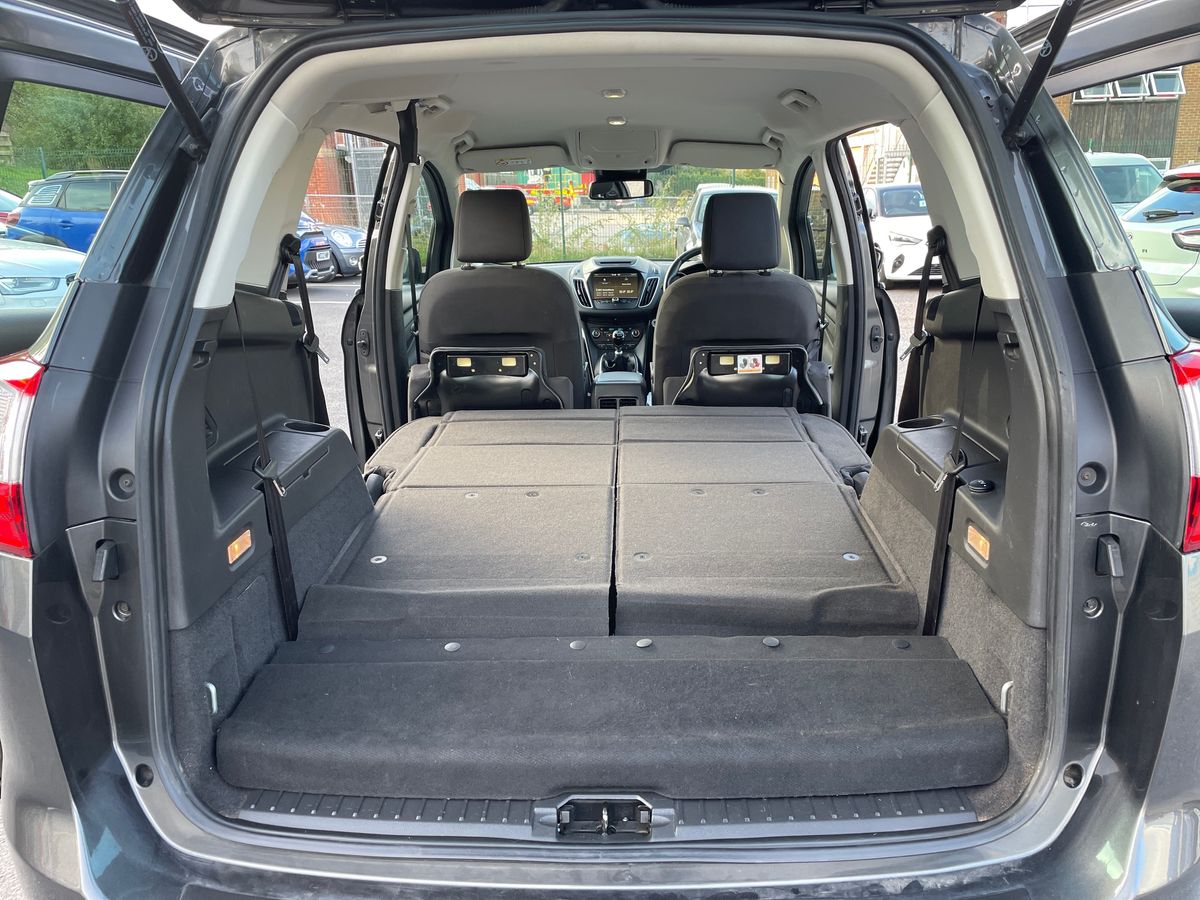 Used Ford Grand C-Max 2016 for sale - 76390113: Photo 42